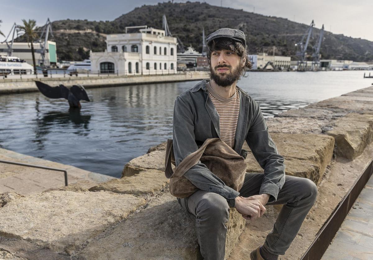 El escritor David Uclés, en Cartagena.