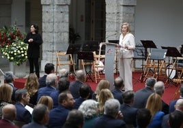 María José González Revuelta, presidenta del Parlamento de Cantabria, durante su discurso por el 46º aniversario de la Constitución Española.