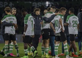 El Racing celebra su clasificación copera.