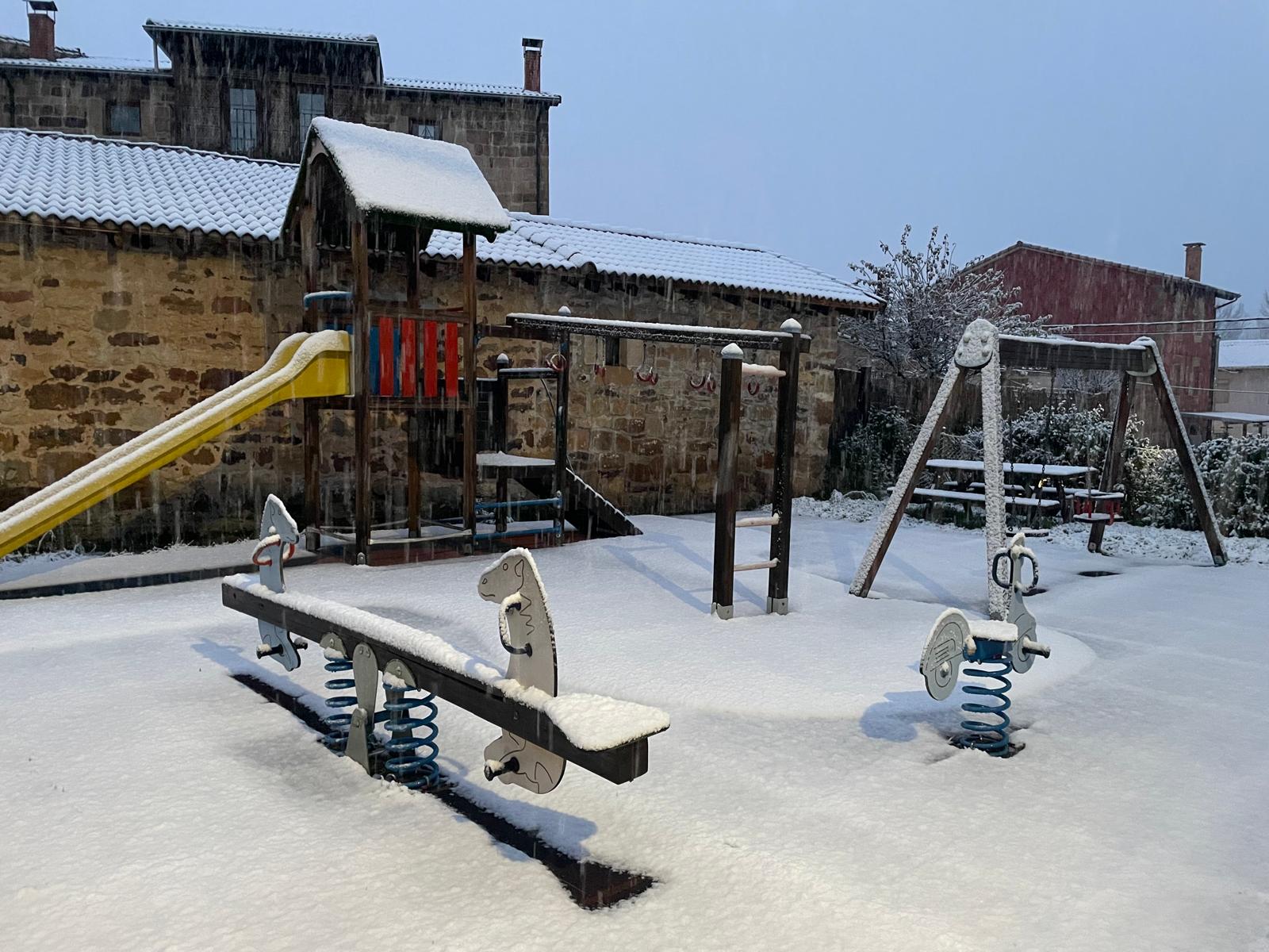 Parque infantil en Rocamundo