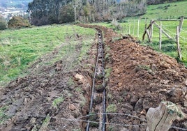 Primeros movimientos de tierra en la red de tuberías hacia el barrio de Nogalejas.