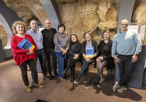 Ana Rubio, Jesús Ruiz, Eusebio Dohijo, Carmen de las Heras, Elena Sánchez-Moral, Pilar Fatás, Lucía Díaz-González y Alfredo Prada, investigadores.