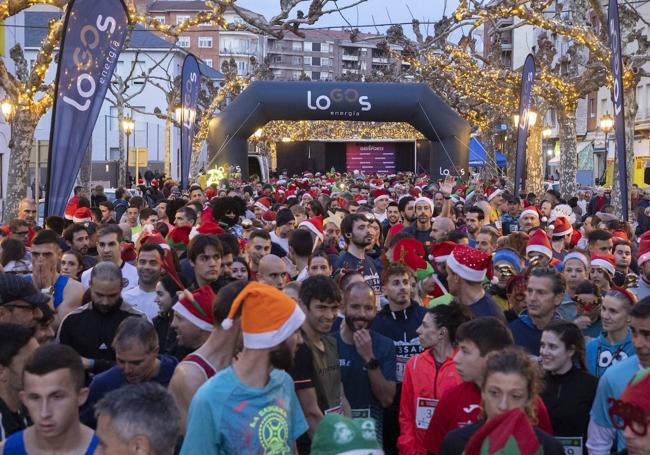 La San Silvestre del año pasado de Torrelavega, bien nutrida de corredores.