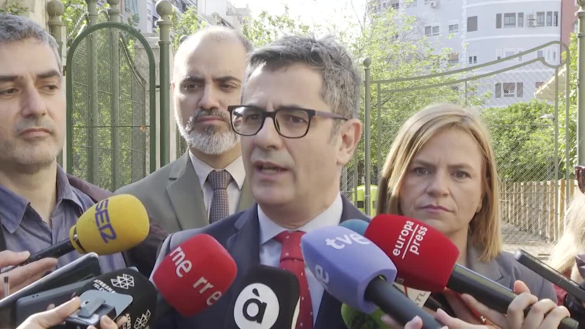 Bolaños: "Evidentemente ETA fue una banda terrorista y la democracia española la venció"