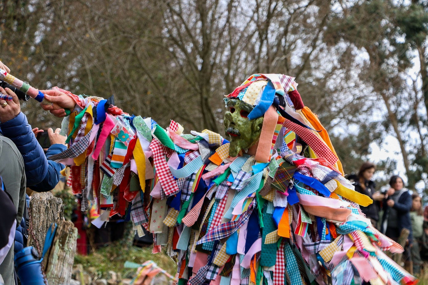 Detalle de uno de los trajes de los traperos.