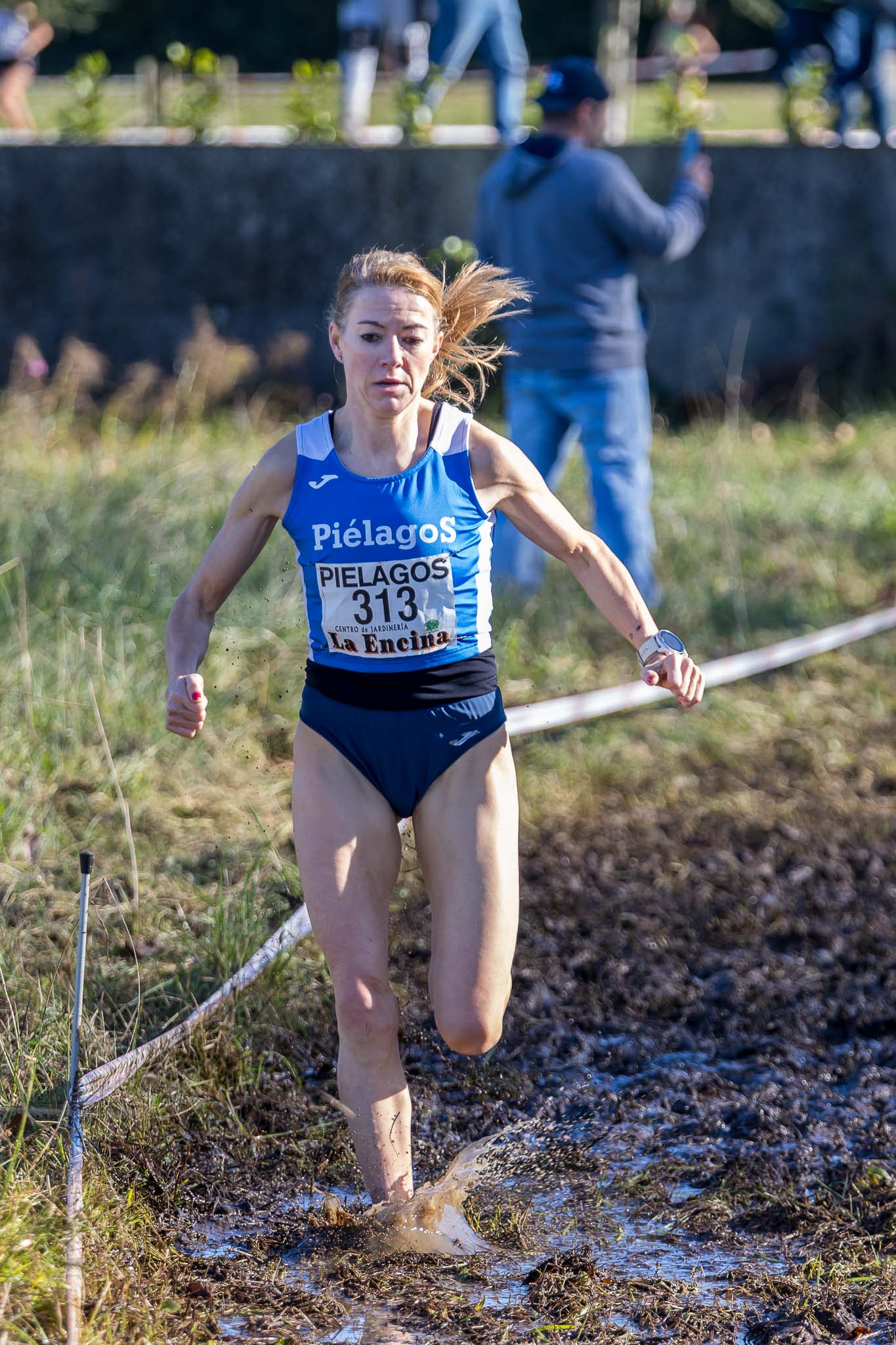 Irene Pelayo, de nuevo campeona cántabra de campo a través.