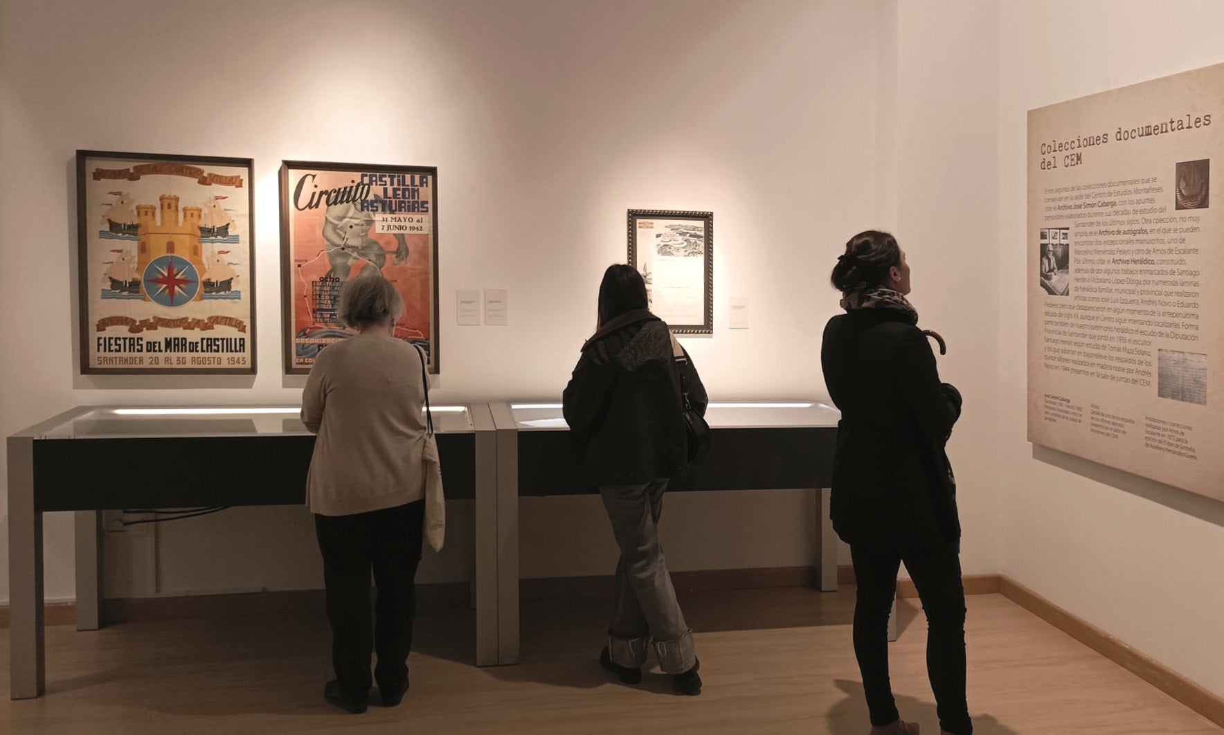 Espacio expositivo destinado a mostrar el patrimonio documental del CEM.