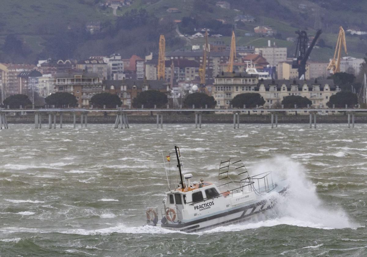 Estado de la mar en la bahía, ayer.