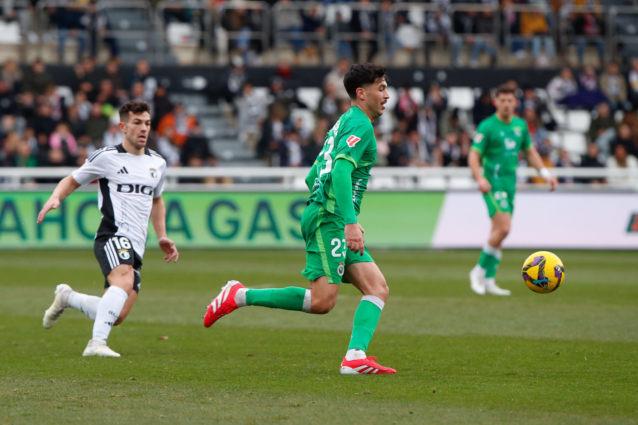 Meseguer fue titular en El Plantío ante el Burgos