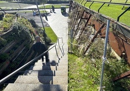 Las estructuras metálicas de Las Llamas, muy deterioradas.