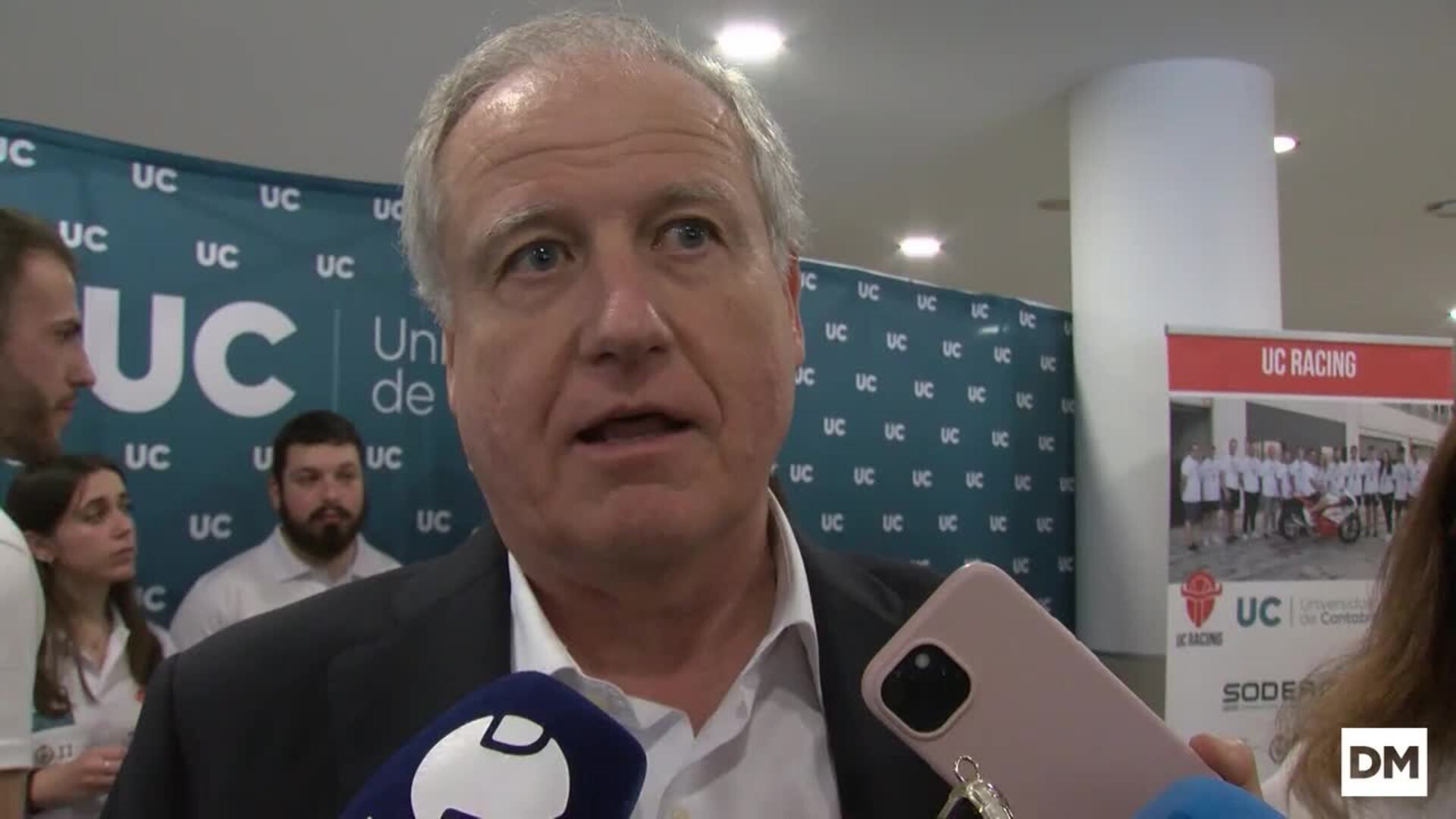 Moto de competición diseñada en la UC