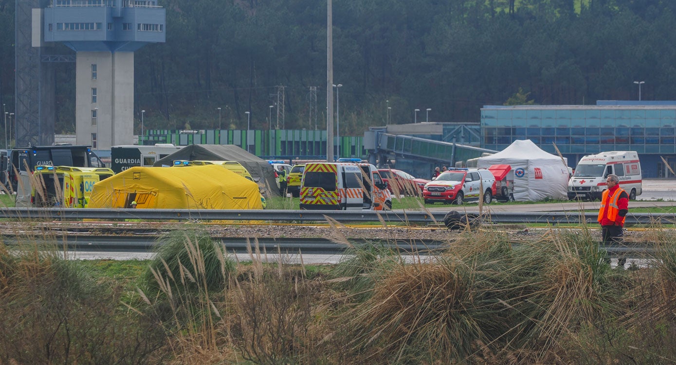 Más de 230 personas han participado este martes en un simulacro de accidente aéreo.