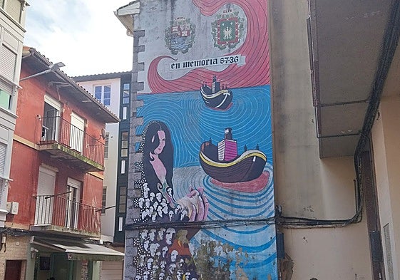 Mural pintado en la calle Aro.