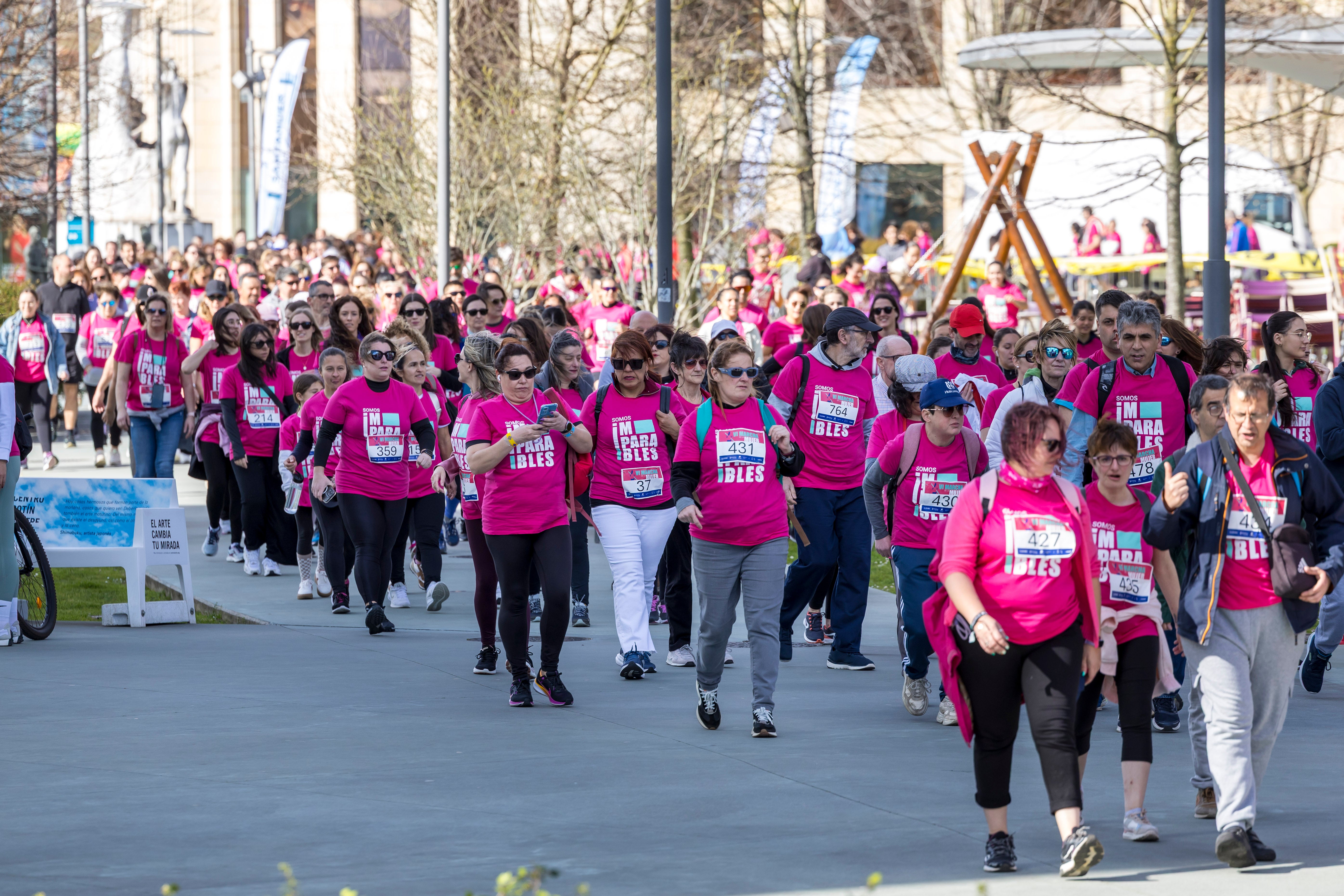 La carrera de la mujer de El Diario Montañés, en imágenes