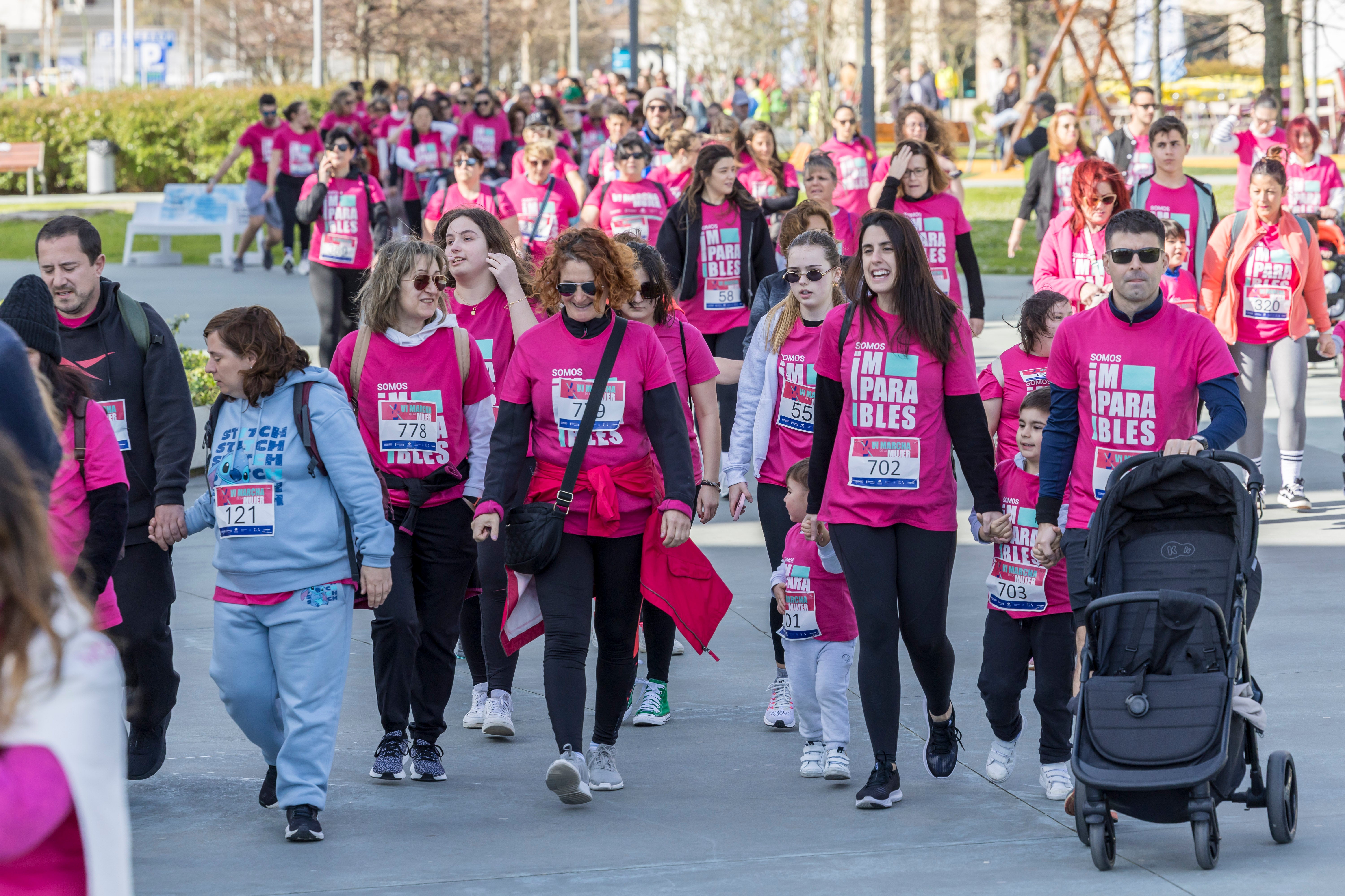 La carrera de la mujer de El Diario Montañés, en imágenes