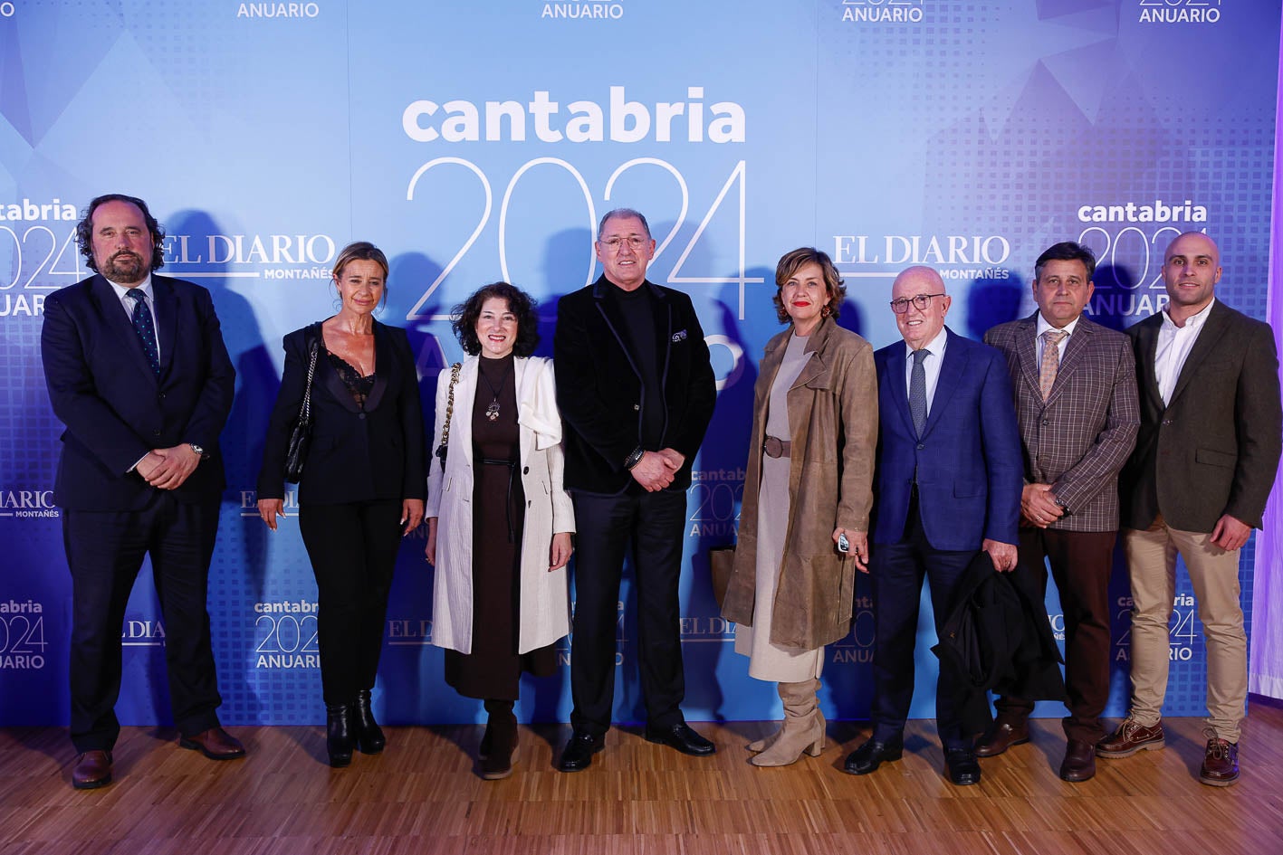 Pedro Pérez Eslava, Eva Fernández Cobo, Claudia Iza, Jorge Oliveira, Galia Fuentes, Antonio Quesada, Rubén Otero y José Otero.