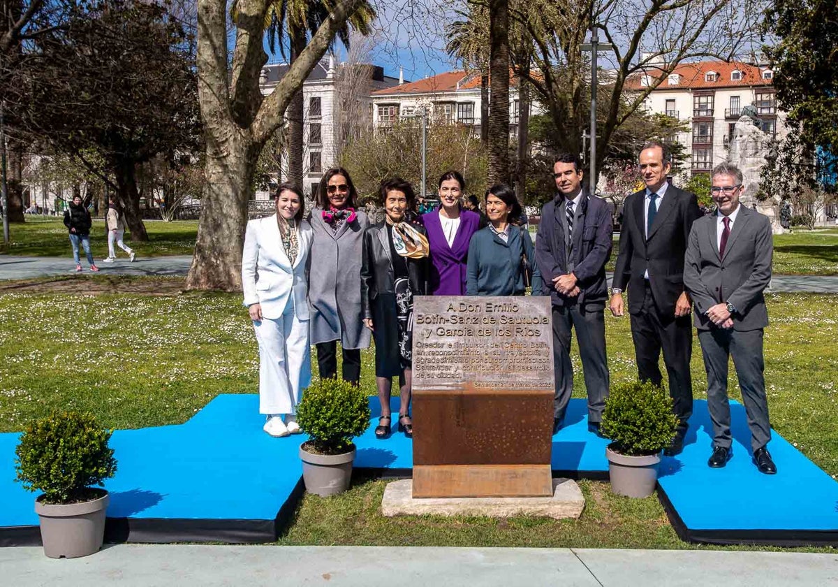 La inauguración de la plaza Emilio Botín-Sanz de Sautuola en imágenes