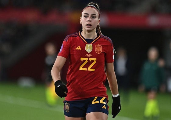Athenea del Castillo, con la selección española.