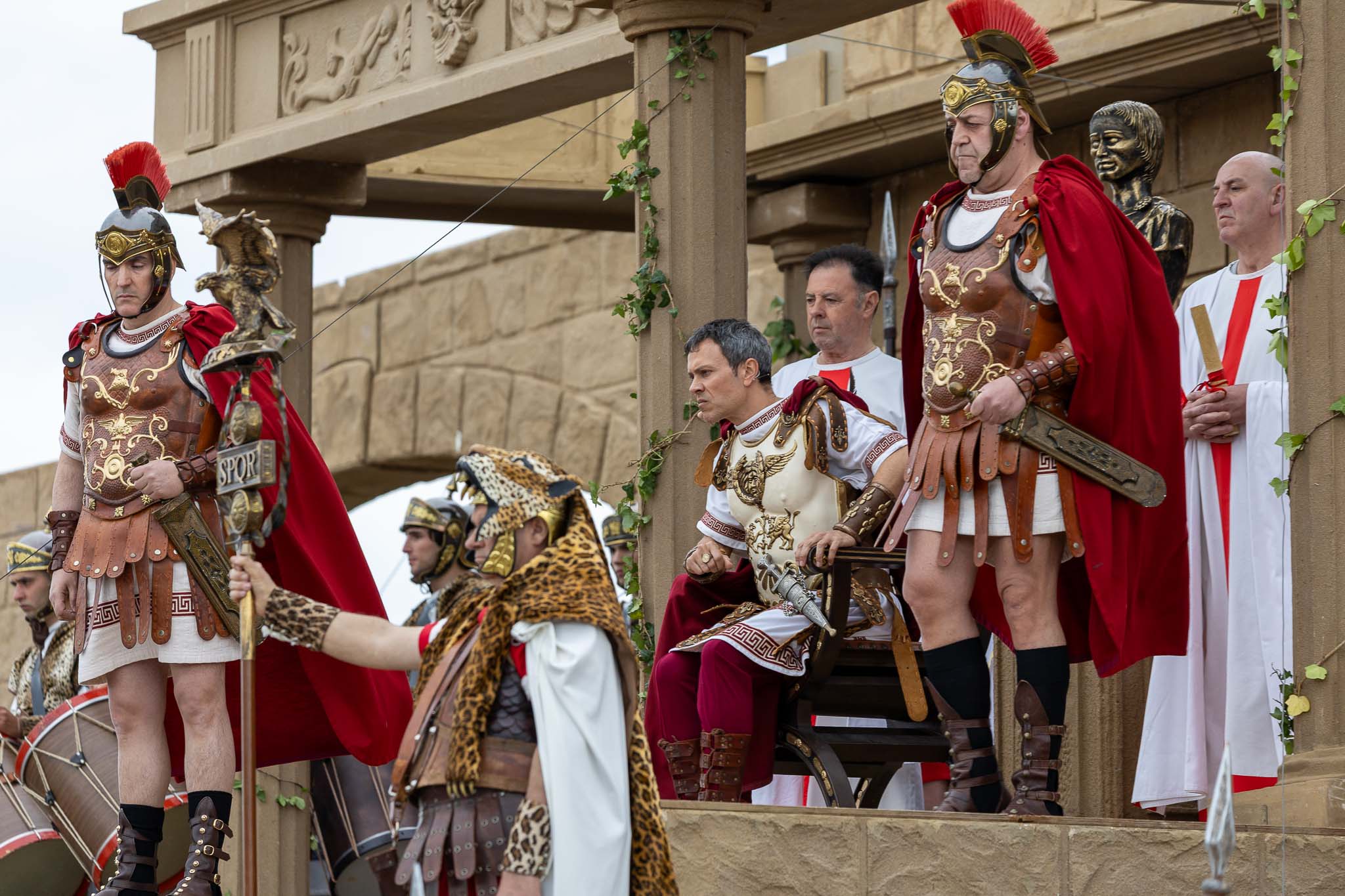 Comparecencia ante Poncio Pilatos y las autoridades romanas.