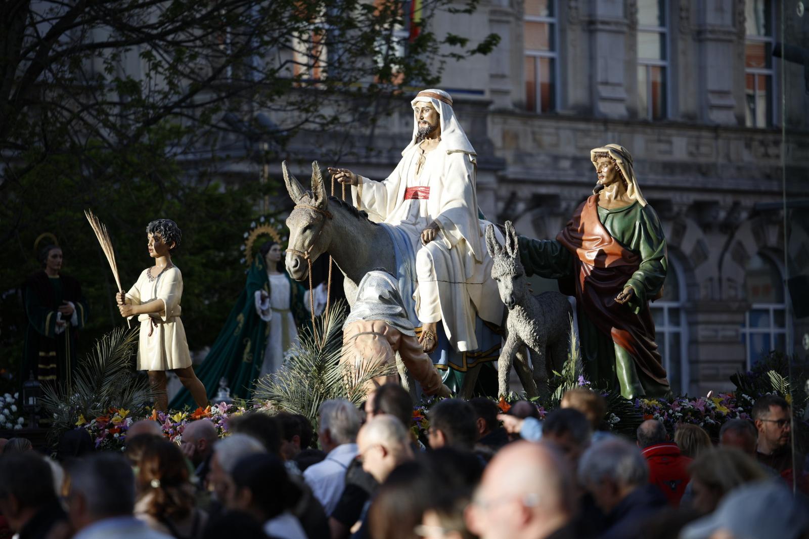Procesión general del Santo Entierro