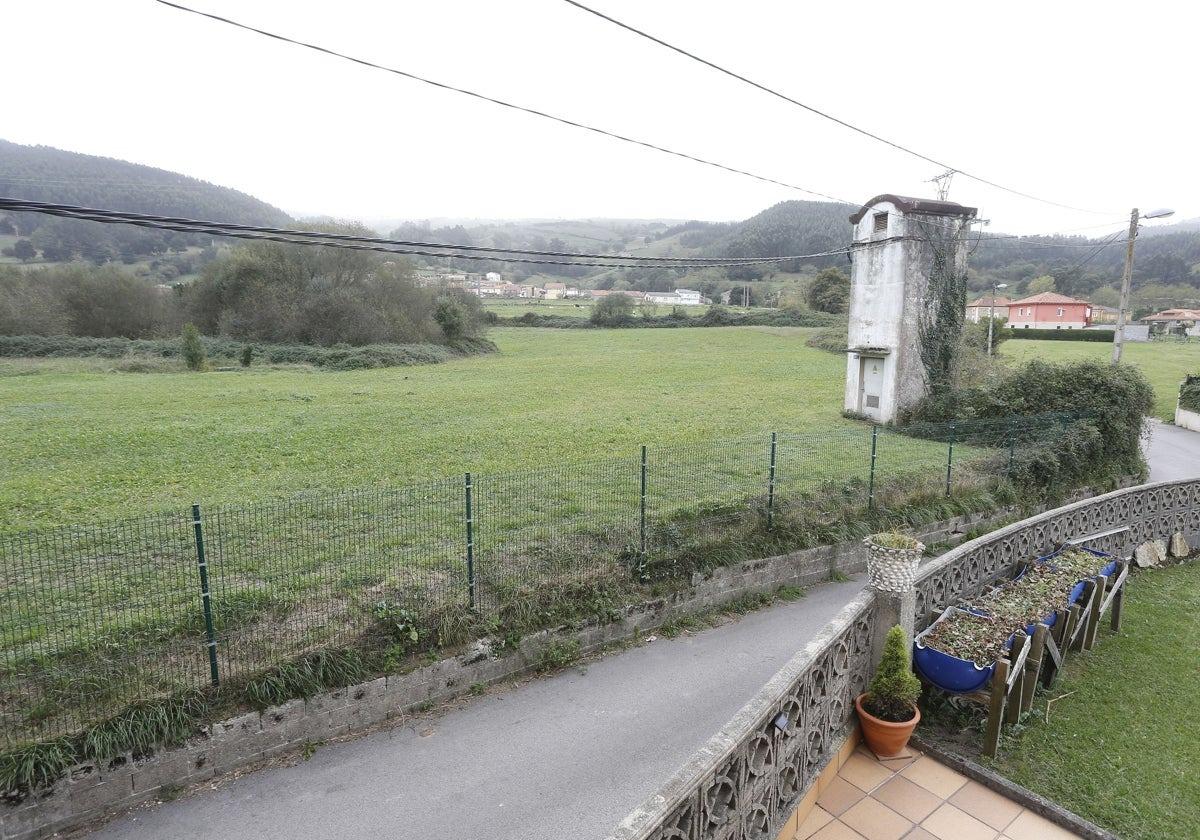 El Consejo Escolar se suma a las críticas contra el Gobierno por descartar el instituto de Viérnoles