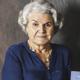 Imagen principal - Elisa Gómez Pedraja: «Llevo 50 años viviendo en El Sardinero y lo recuerdo azul» 