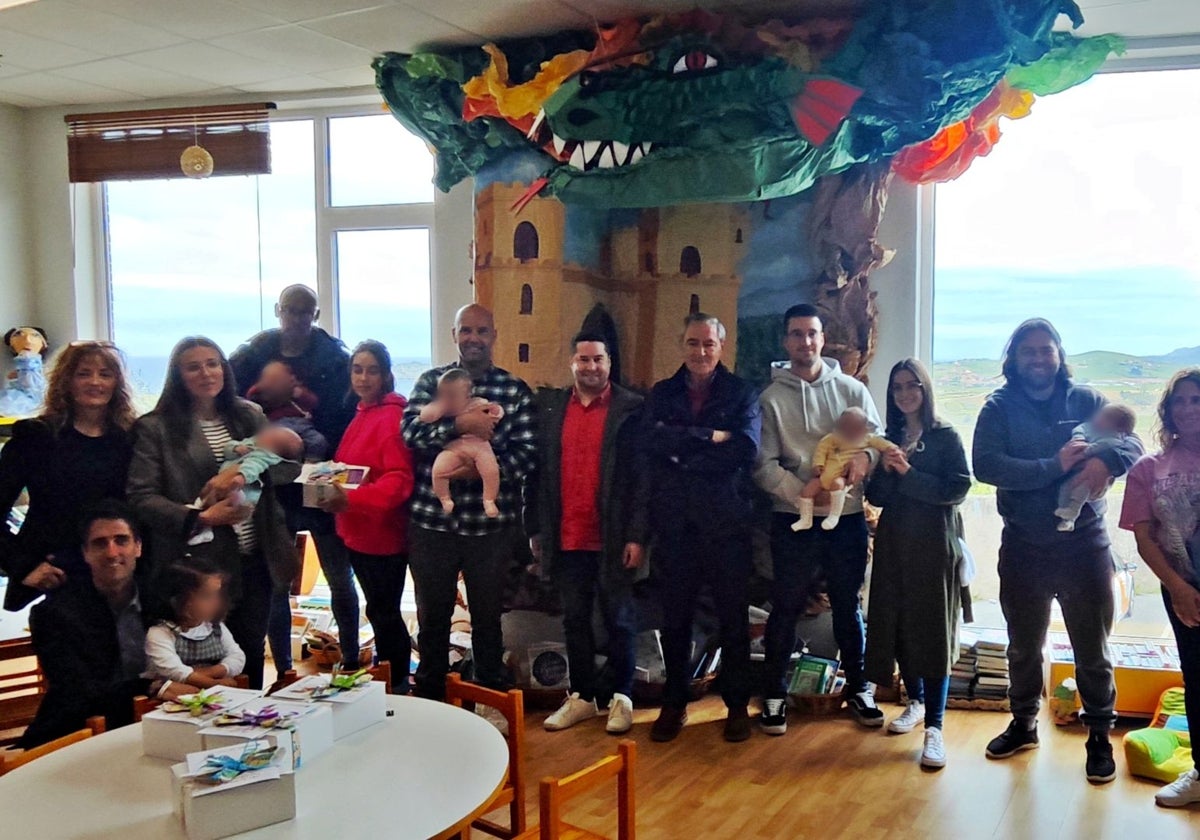 Suances conmemora el Día del Libro con la campaña 'Nacid@s para leer'