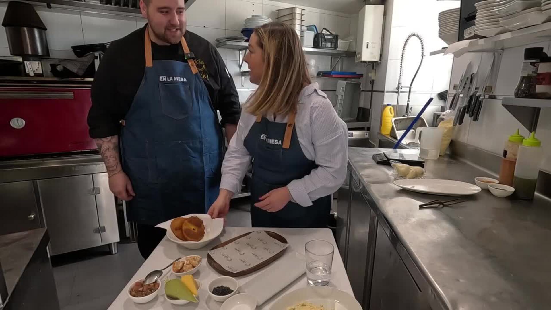 Hoy cocinamos tortos de maíz con langostinos