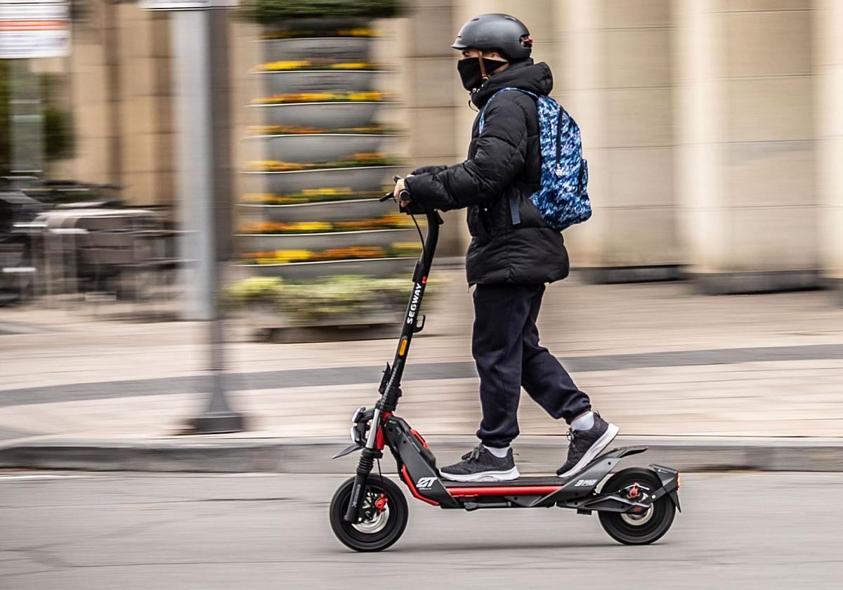 El aumento del uso del patinete eléctrico se traduce en 19 accidentes graves desde 2024