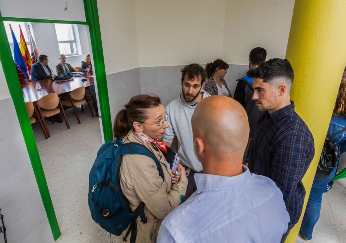 Los sindicatos de Educación plantan a Silva y la negociación salarial entra en punto muerto