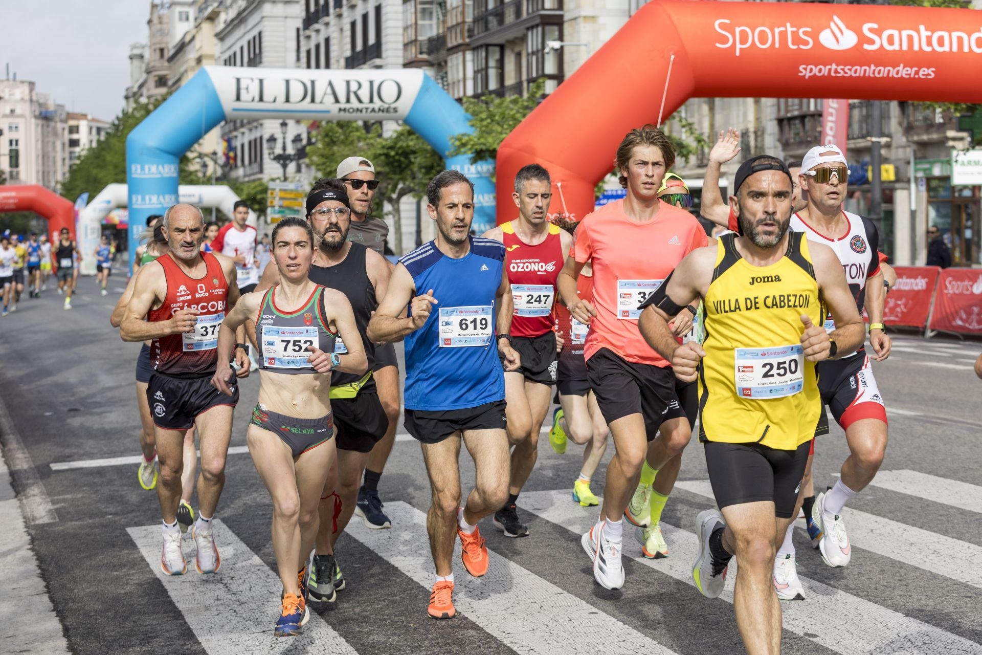 Si participaste en la media maratón y seis kilómetros de Santander, búscate