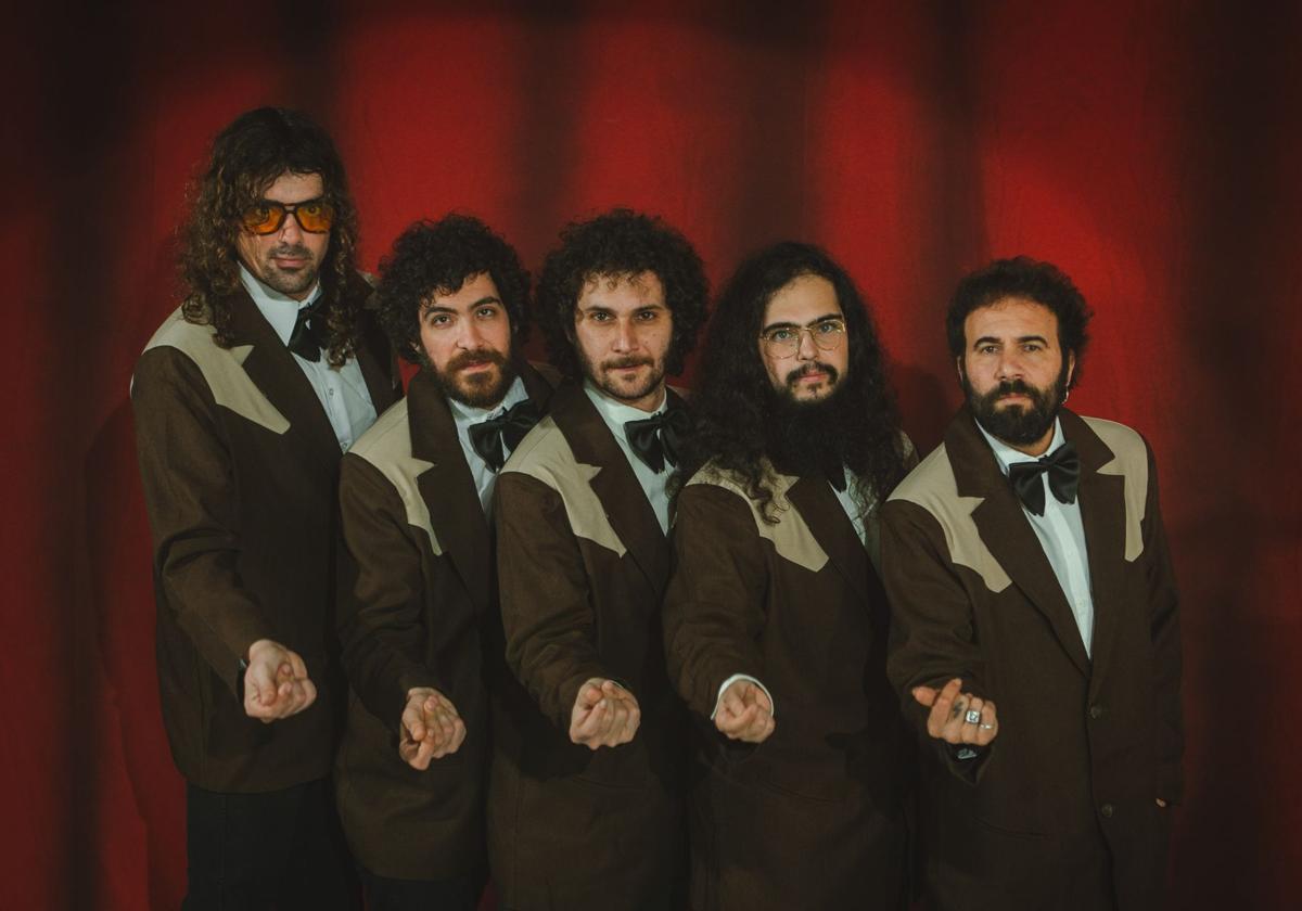 Los Estanques y El Canijo de Jerez se fusionan en 'El murmullo de los perros'