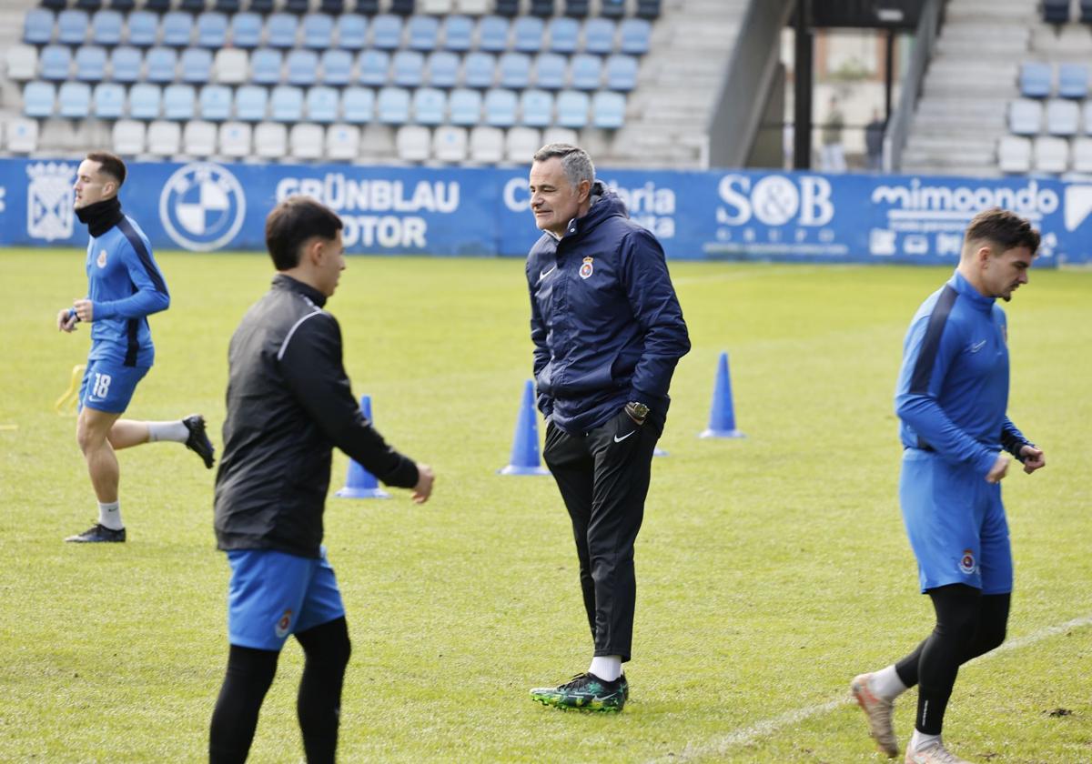 Calleja, en un entrenamiento de la Gimnástica de esta temporada.