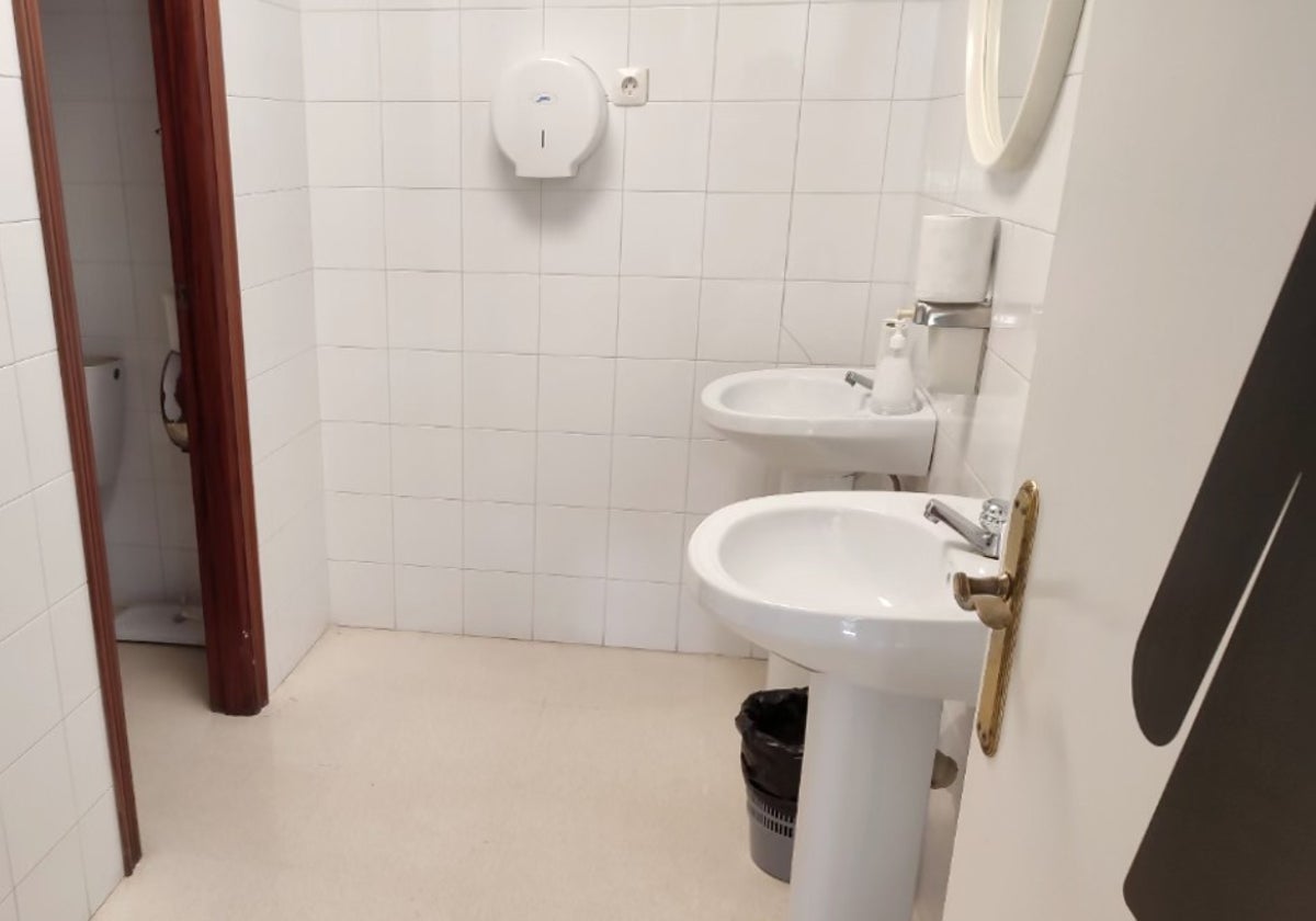 Noja licita la reforma del baño y el almacén del Hogar del Jubilado