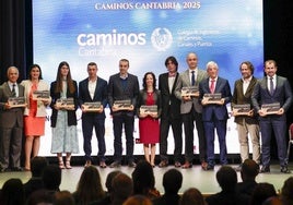 Luis Villegas, Gema Igual, Begoña Fernández, Alfredo López, Fidel Gutiérrez, Sandra Montes, Ángel Chamizo, Eloy Gutiérrez, Juan de Miguel, Guillermo Capellán y Jokin Rico, premiados en la gala.