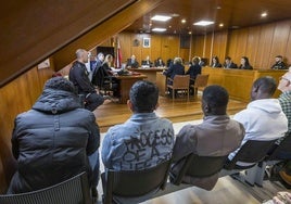 Los cuatro acusados durante la segunda sesión del juicio de la violación grupal de la Semana Grande de Santander del año 2022.
