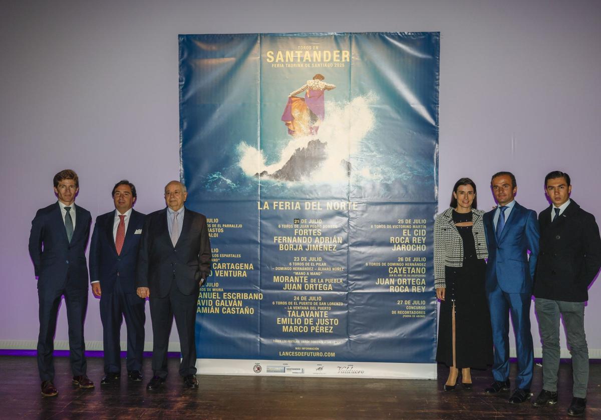 Los promotores de la feria de Santiago presentaron este miércoles el cartel.
