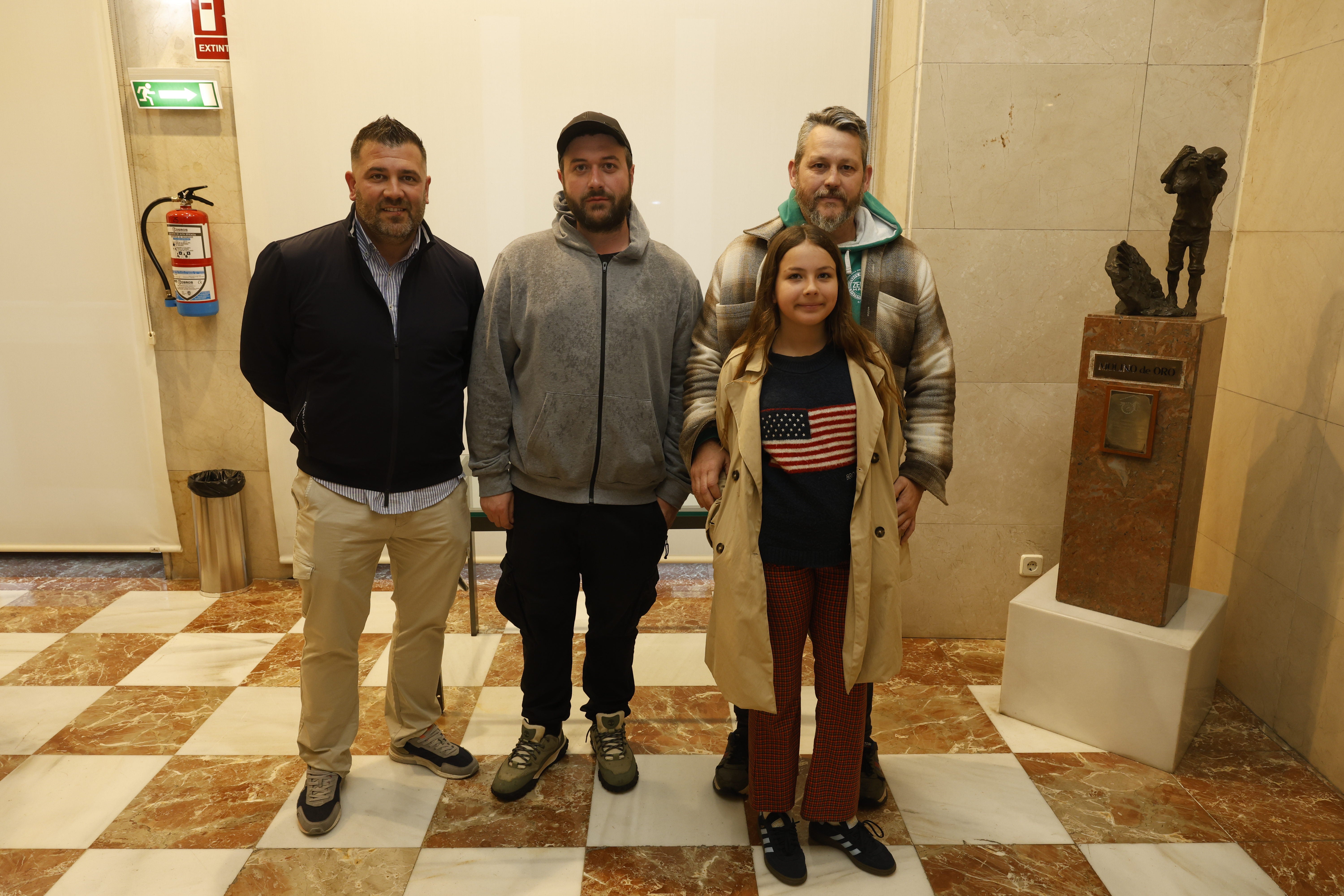 Guillermo Herrero, Alejandro Herrero, Sergio Méndez y Valeria Méndez. 