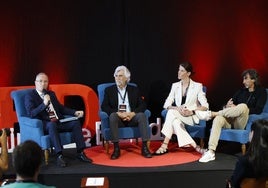 Juan Carlos de la Fuente, Jan Abascal, Ruth Beitia y Emilio Amavisca han protagonizado la única mesa redonda de la jornada.