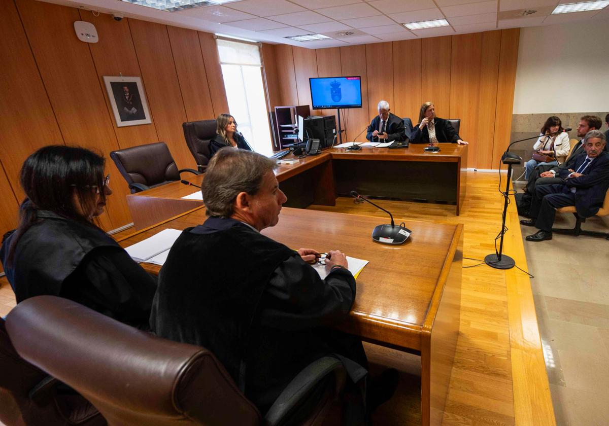 Las imágenes del antes, durante y después del acto de conciliación