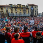 Manifestación en Torrelavega en apoyo a la plantilla de Bridgestone, el pasado mes.