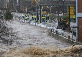 Inundaciones provocadas por el desbordamiento del río Saja en el entorno de Solvay, en enero de 2019.