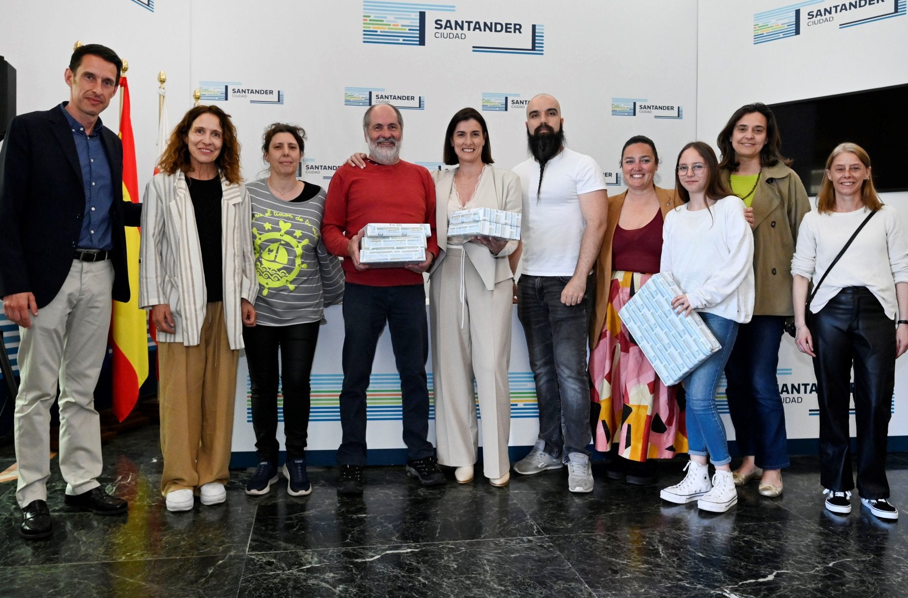Los miembros del Coro Atalaya Voces cantarán esta tarde a los principales poetas españoles.