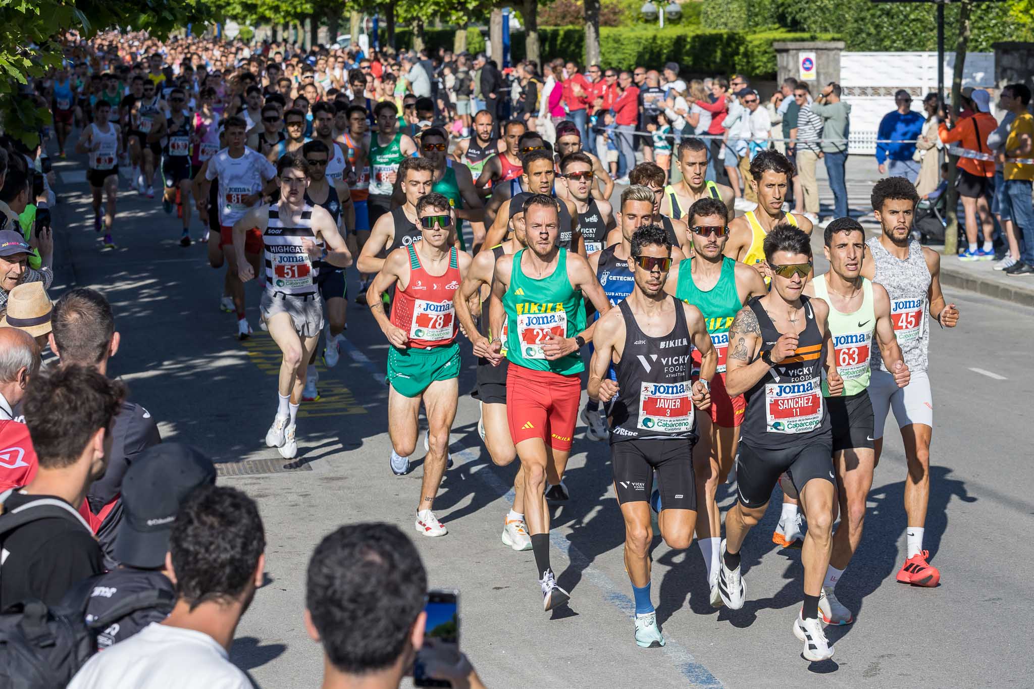 Si has participado en los 10 km de Laredo, búscate