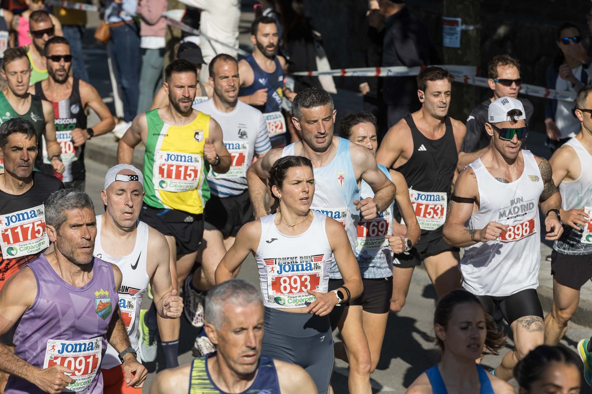 Si has participado en los 10 km de Laredo, búscate