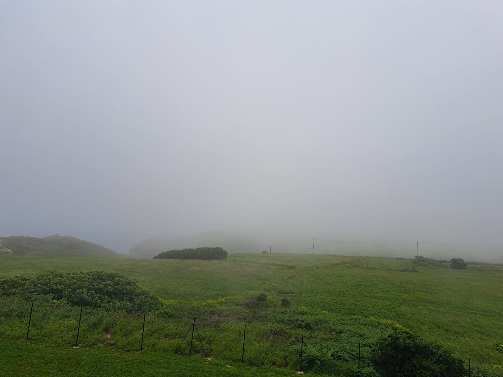 Imagen principal - Un cambio súbito en los cielos y la amenaza de tormentas