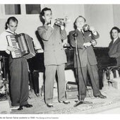 Grupo musical. Fotografía del estudio de Saman Sahar posterior a 1948.