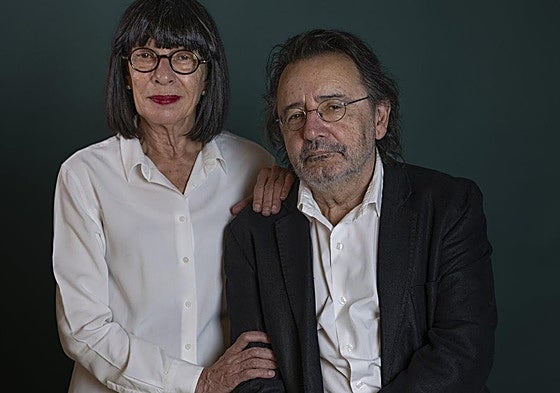 Begoña Cacho y Rafael Manrique, autores.