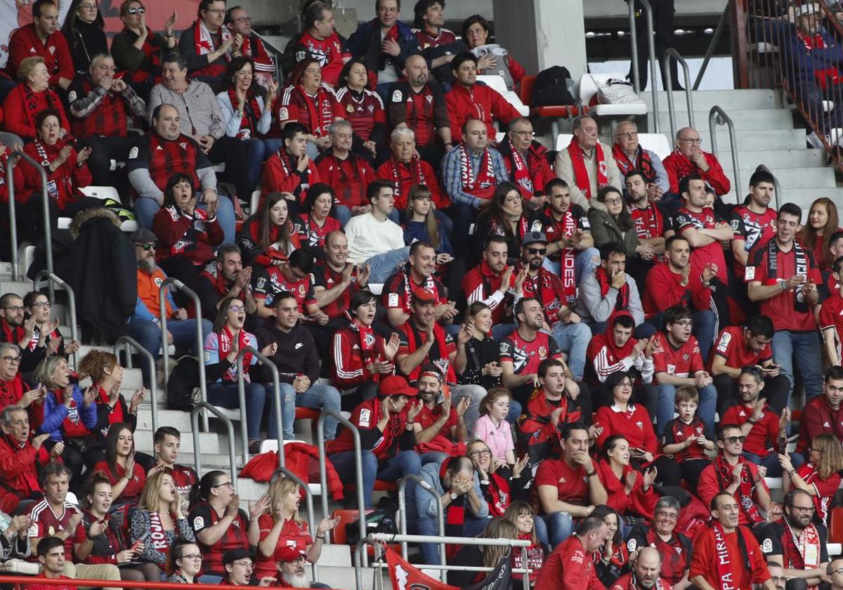 El Mirandés pagará el autobús a los 391 aficionados que viajen con las entradas enviadas