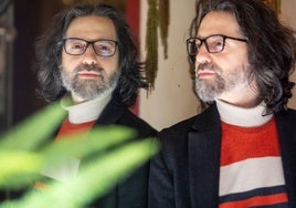 El escritor y poeta Andrés Neuman, que participará en la feria Felisa, se adentró en su regreso a la novela en la vida de María Moliner.